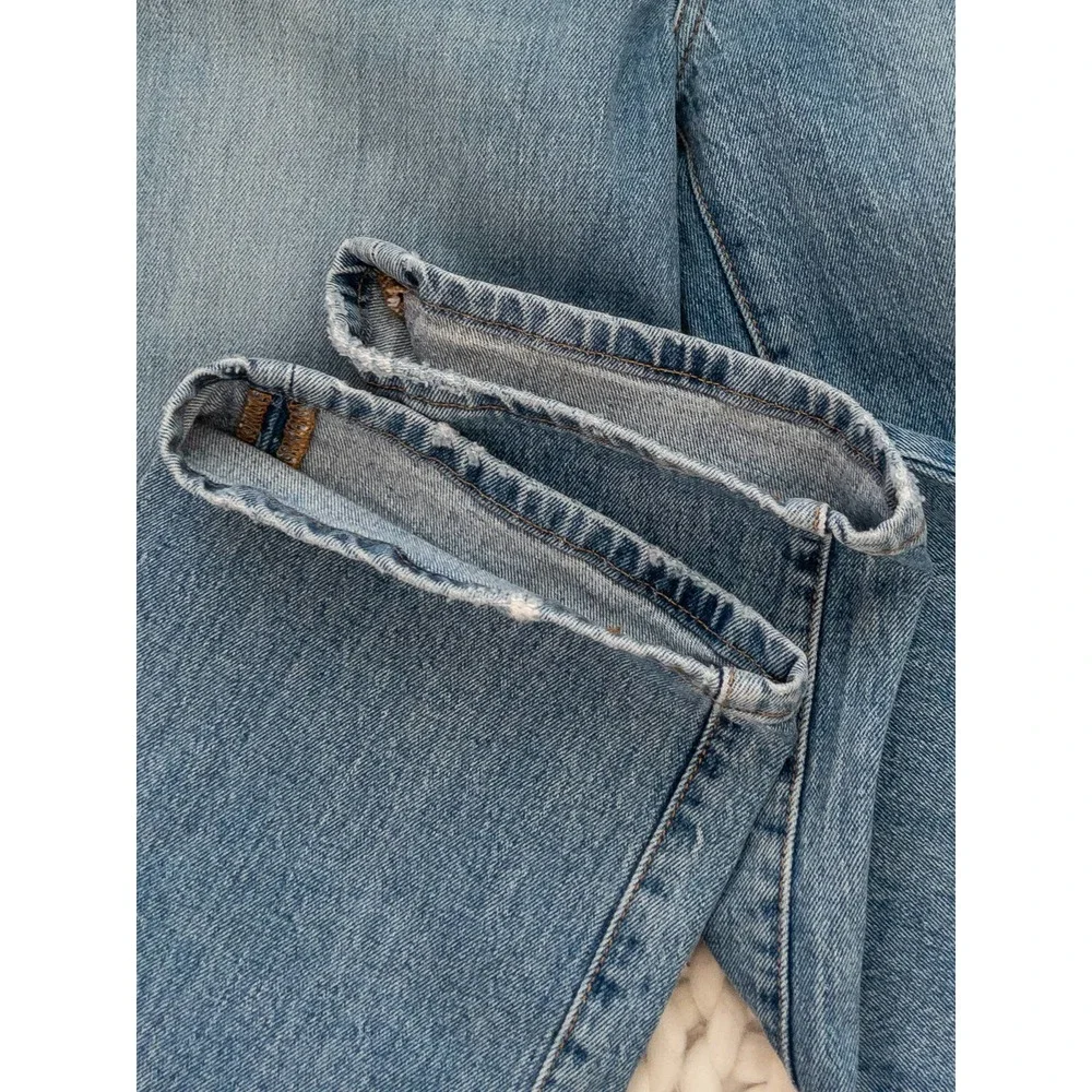 Levi Ribcage Straight Distressed Jeans - Picture 9 of 14